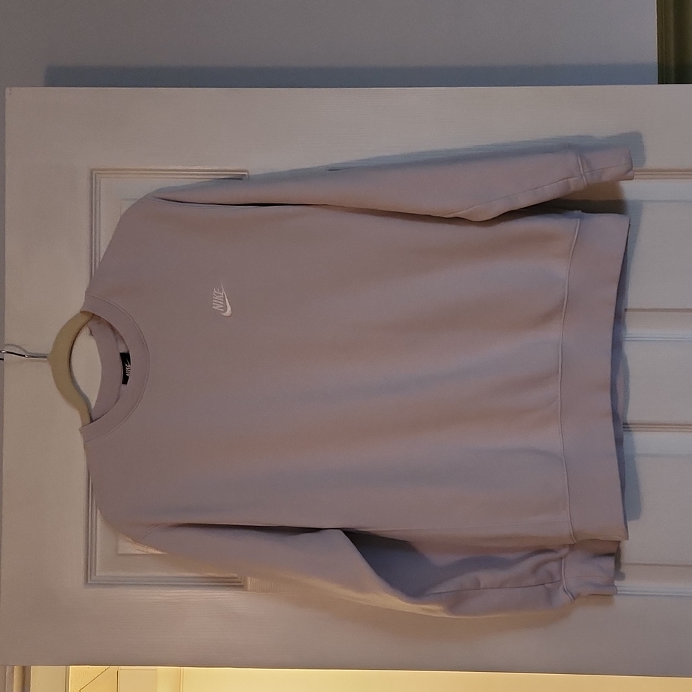 Nike sweatshirt